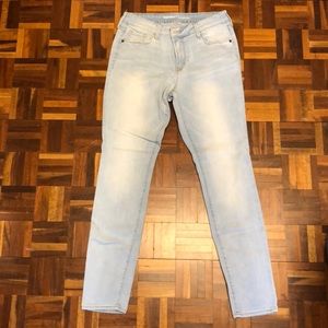 5 For $25 Old Navy Rockstar jeans 8